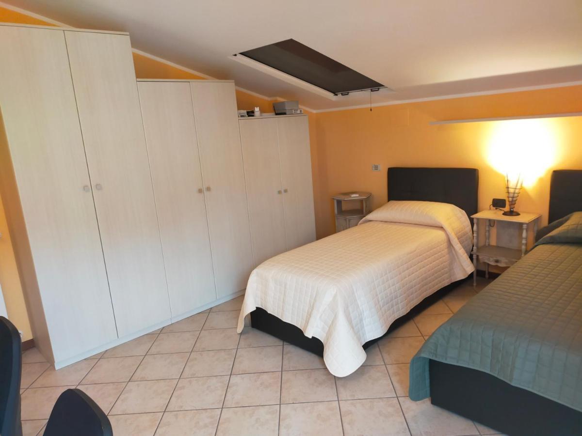 Ferienwohnung Residenza Giulia E Marco Cesate Exterior foto