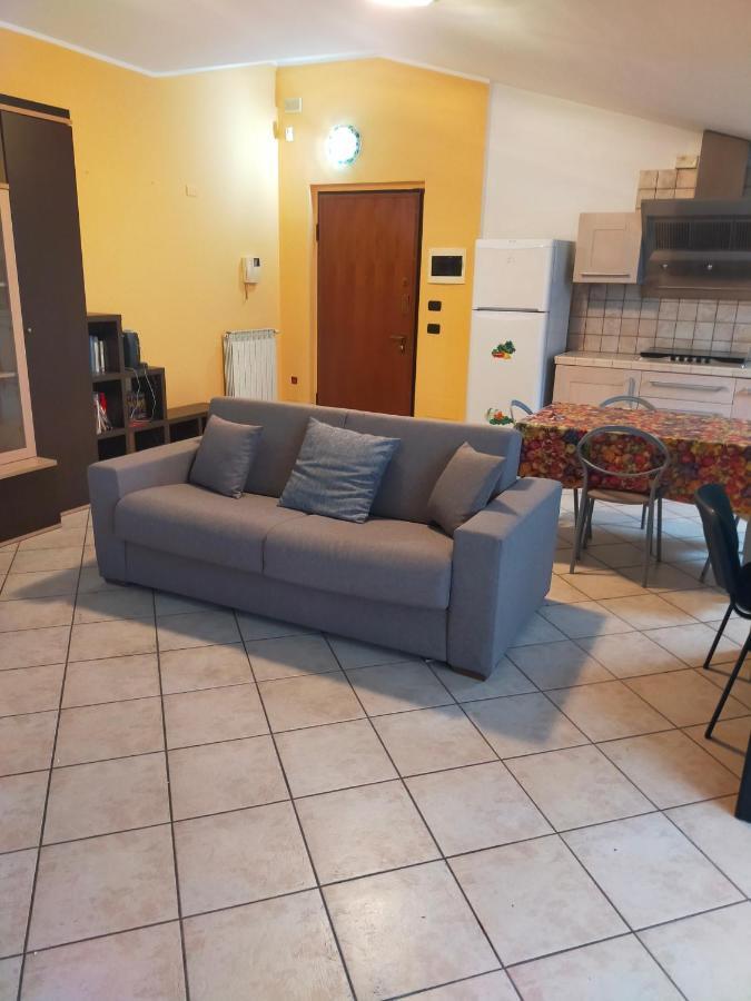 Ferienwohnung Residenza Giulia E Marco Cesate Exterior foto