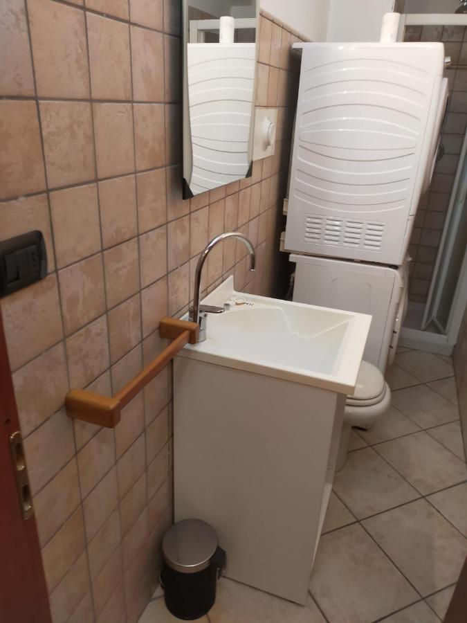 Ferienwohnung Residenza Giulia E Marco Cesate Exterior foto